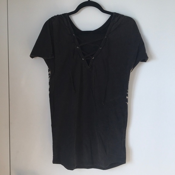 Top - Picture 2 of 3